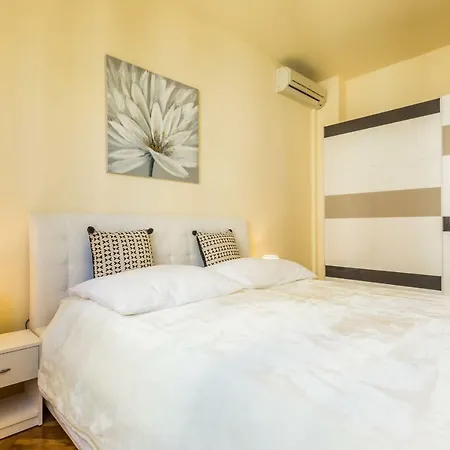 Dajana Apartman