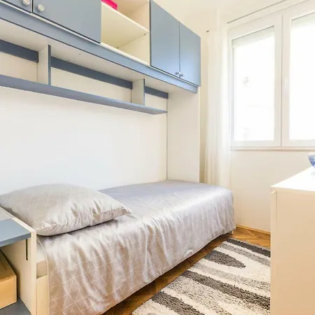 Dajana Appartement *